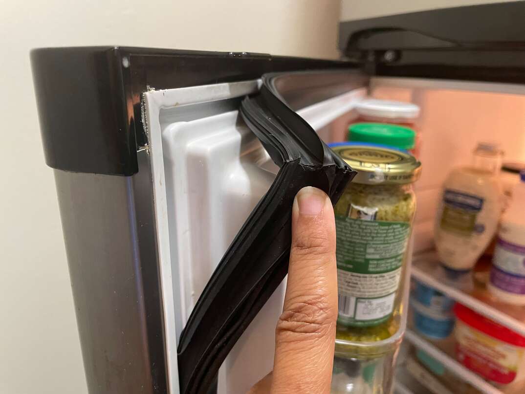 Damaged Door Gasket or Seal We Fix in Staten Island