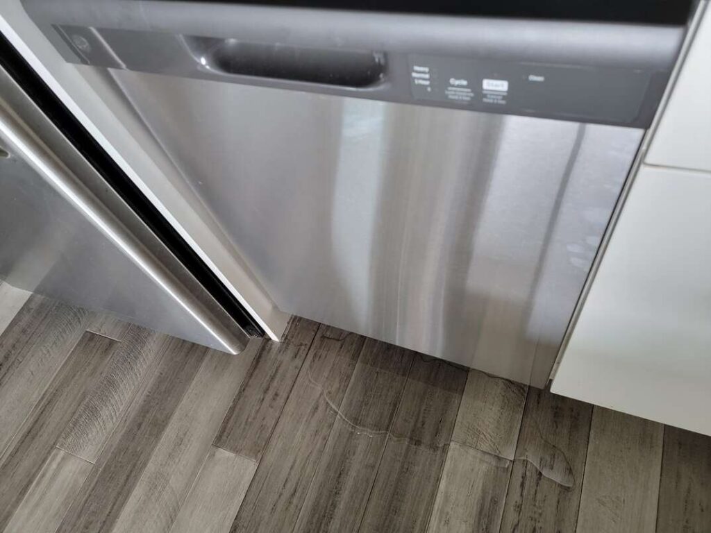 Dishwasher Water leaking we fix in Staten Island Dishwasher Water leaking we fix in Staten Island